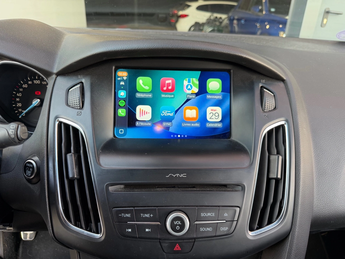 Ford Focus - photo 18