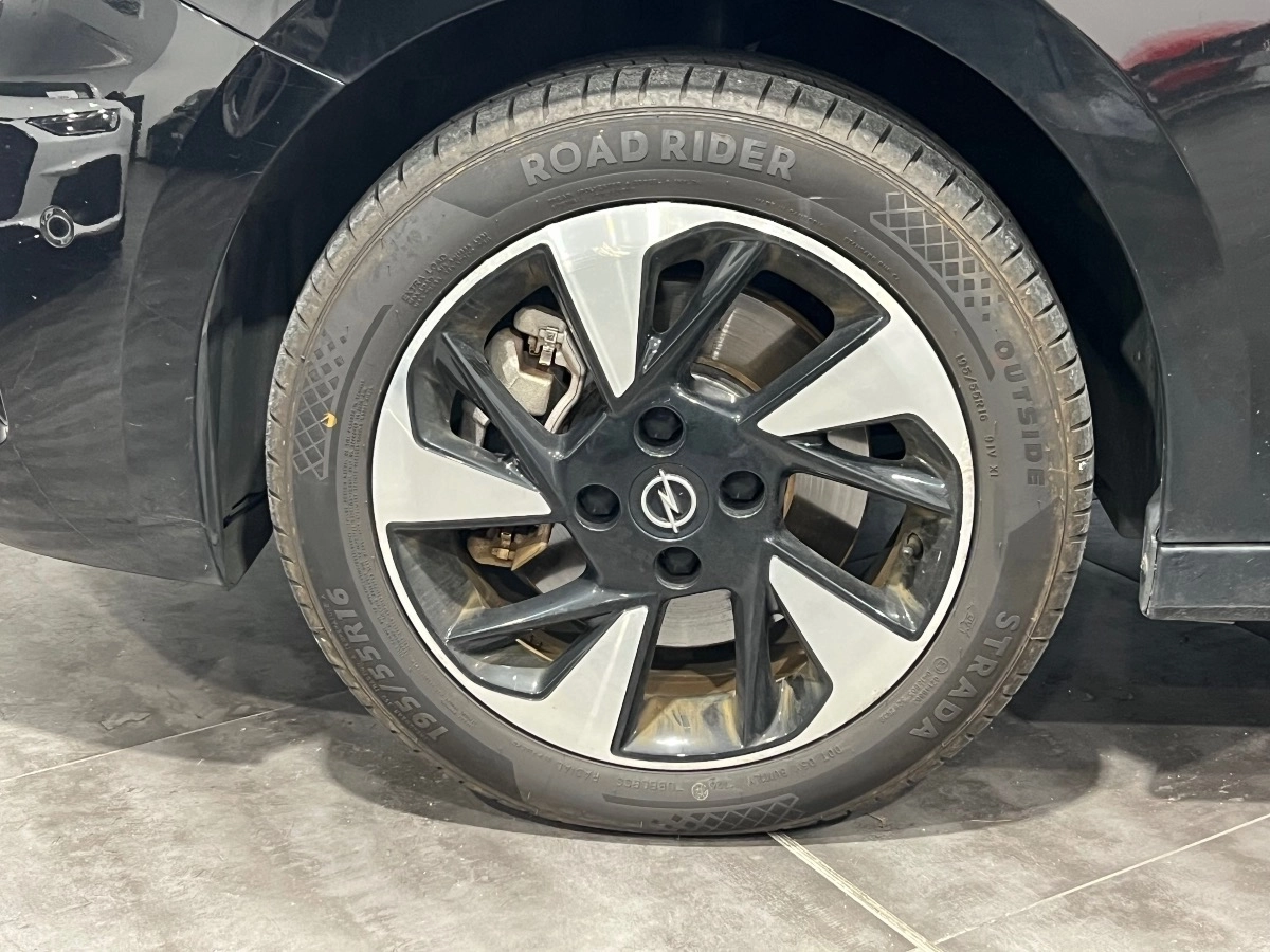 Opel Corsa-e - photo 29