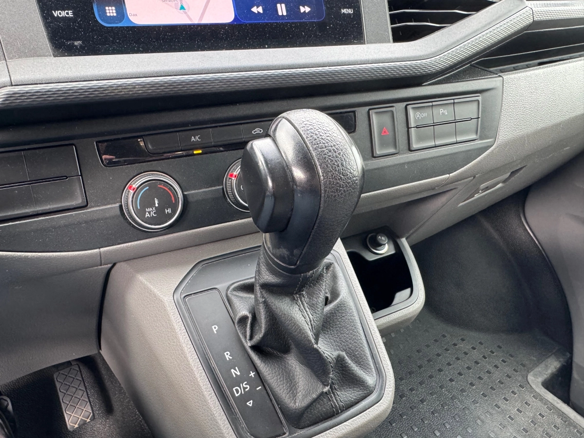 Volkswagen Transporter Vu - photo 28