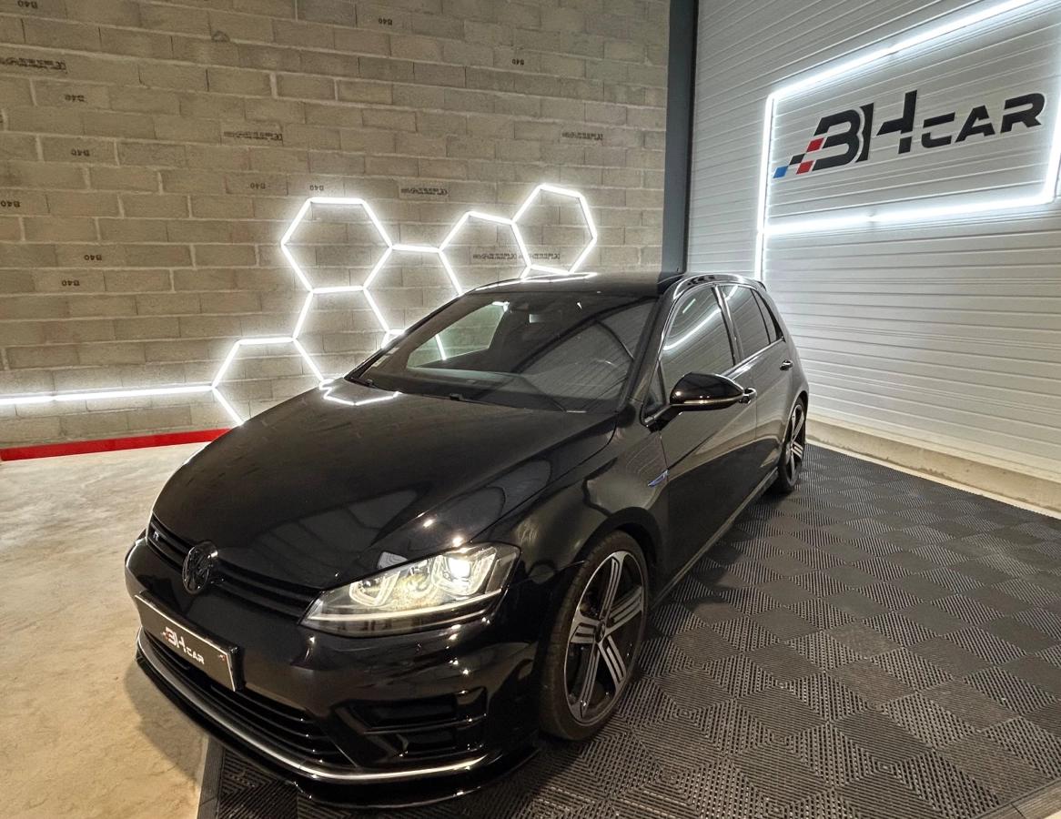 Image: Volkswagen Golf 2.0 TSI 300 BLUEMOTION R 4MOTION DSG BVA