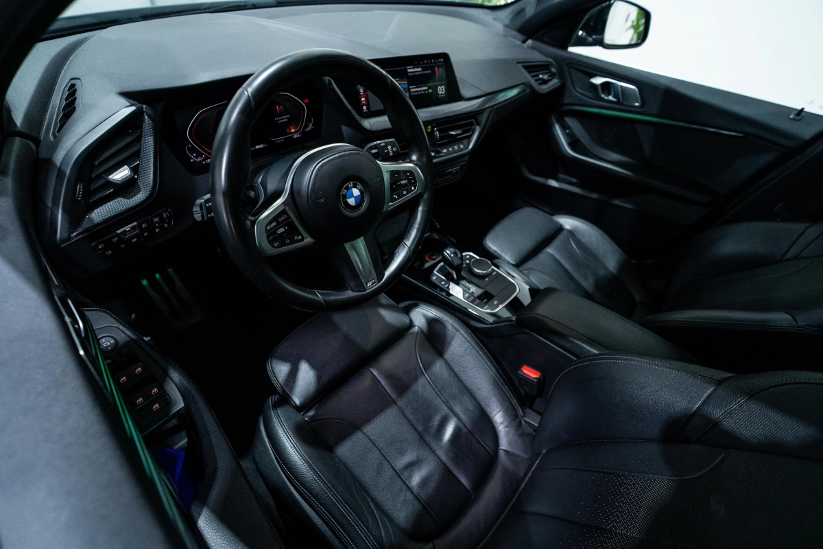 Bmw Serie 1 - photo 10