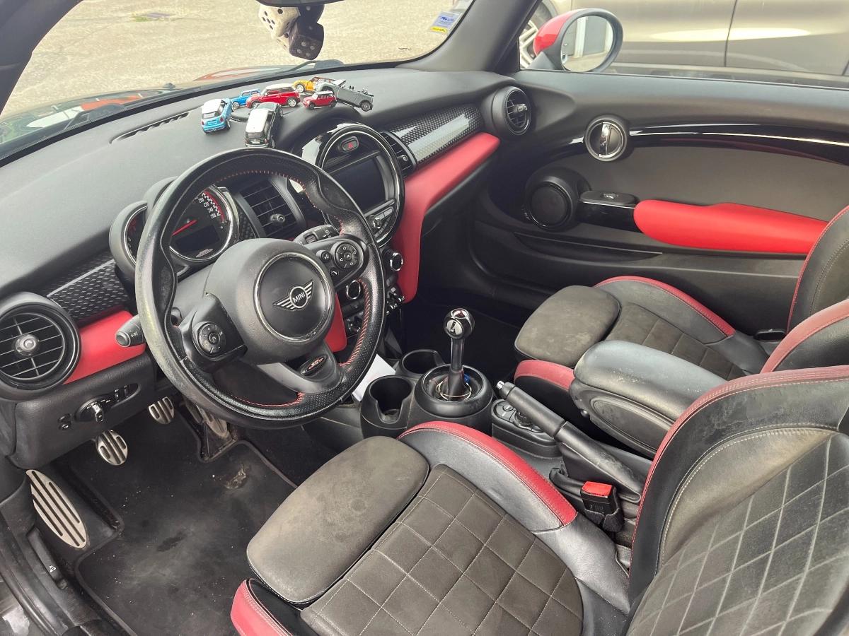 Mini Mini 2.0 230 JOHN COOPER WORKS