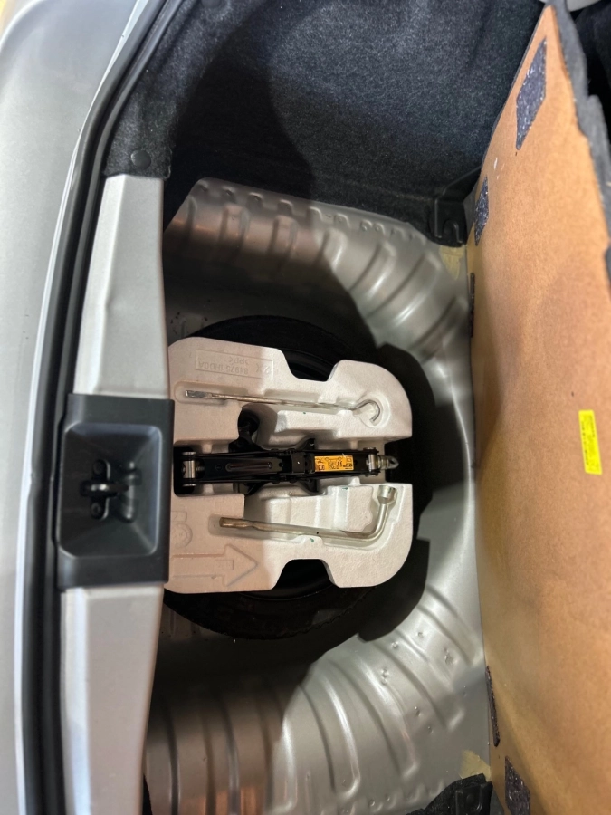 Nissan Micra - photo 8