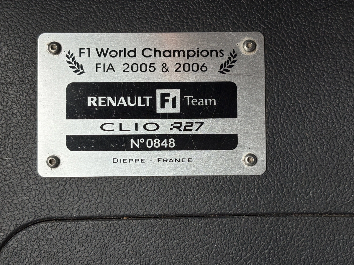 Renault Clio - photo 15