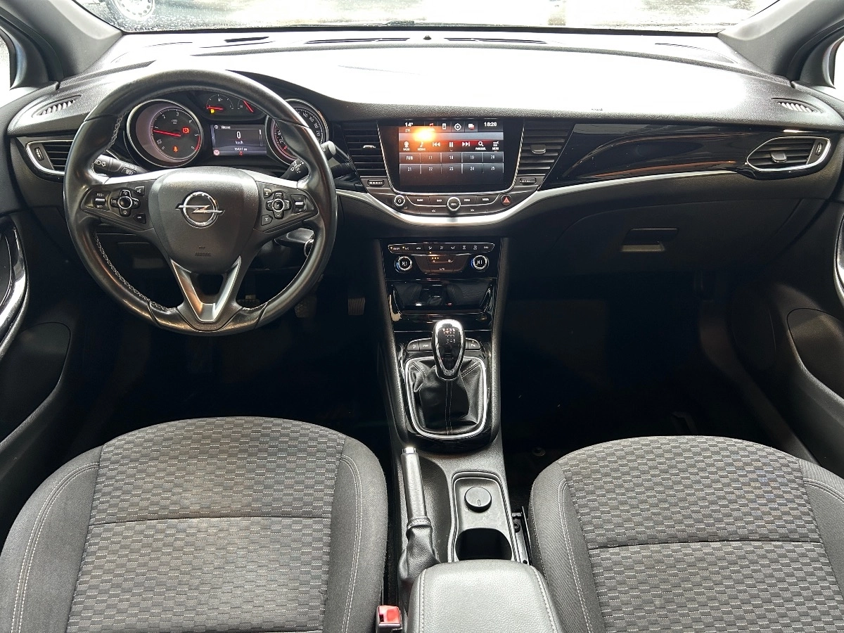 Opel Astra - photo 11
