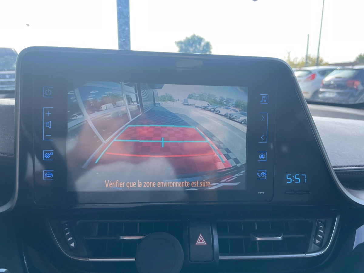 Toyota C-hr - photo 18