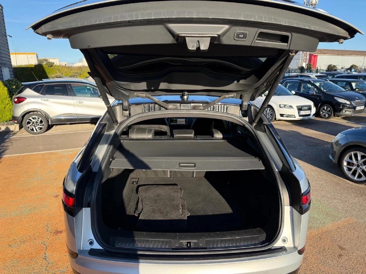LAND ROVER RANGE ROVER Velar P250 2.0 Si4 4WD 250 CH Boîte automatique