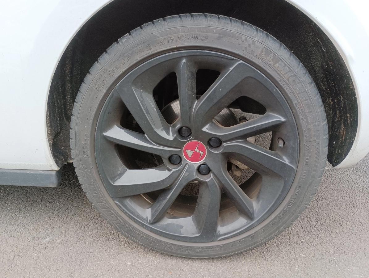 Aperçu indisponible de DS DS 3