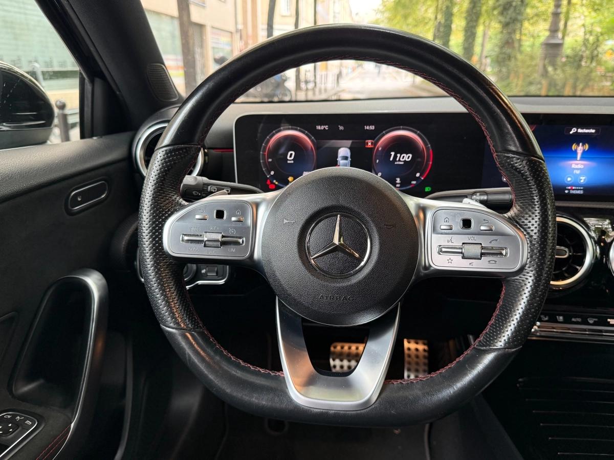 Mercedes Classe A 1.3 180 D 135 AMG LINE 7G-DCT BVA