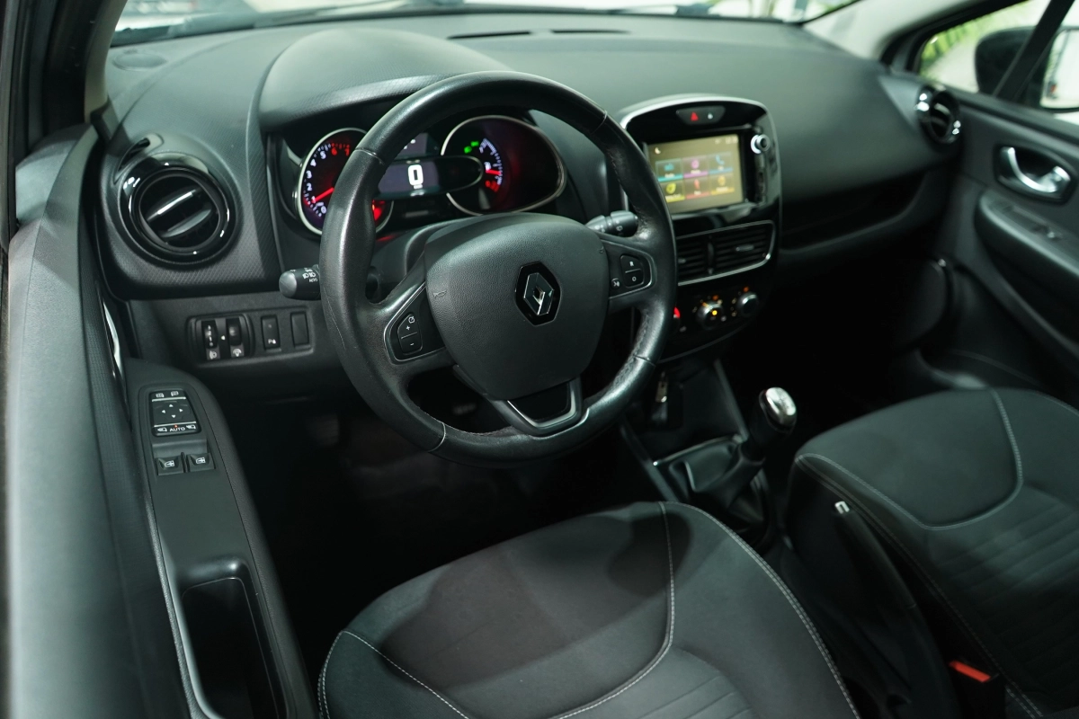 Renault Clio - photo 10