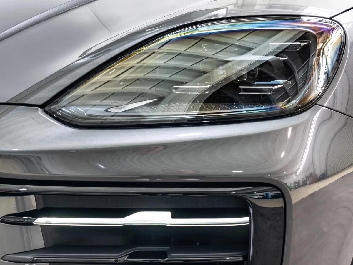 Porsche Cayenne E-Hybrid 470CH Chrono/360/Bose/Siège 18/Matrix/HeadUp/InnoDrive