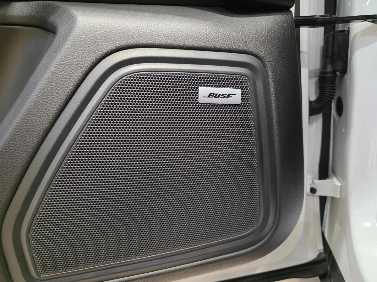 PORSCHE MACAN 2.0 245 TOIT PANO / CHRONO / BOSE