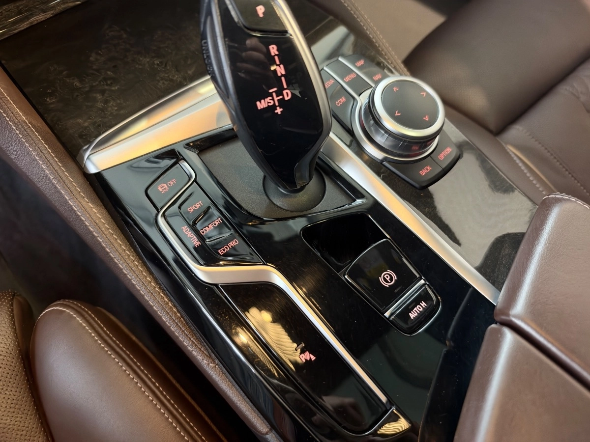 Bmw Serie 5 - photo 19