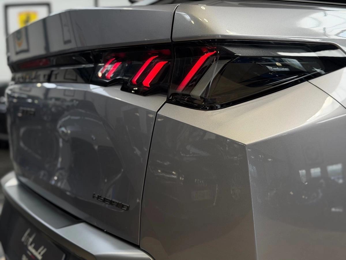 PEUGEOT 3008 1.2 HYBRID E-DSC6 136CH - FINITION ALLURE - 1ERE MAIN - TVA RECUPERABLE