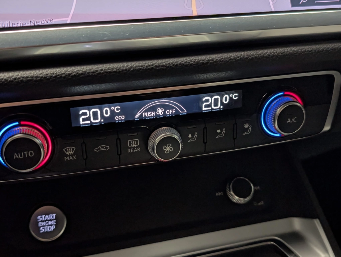 Audi Q3 - photo 22