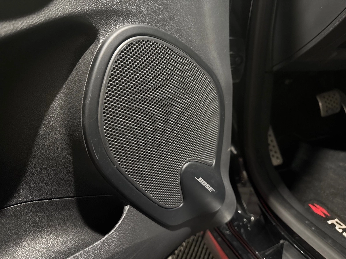 Renault Clio - photo 17