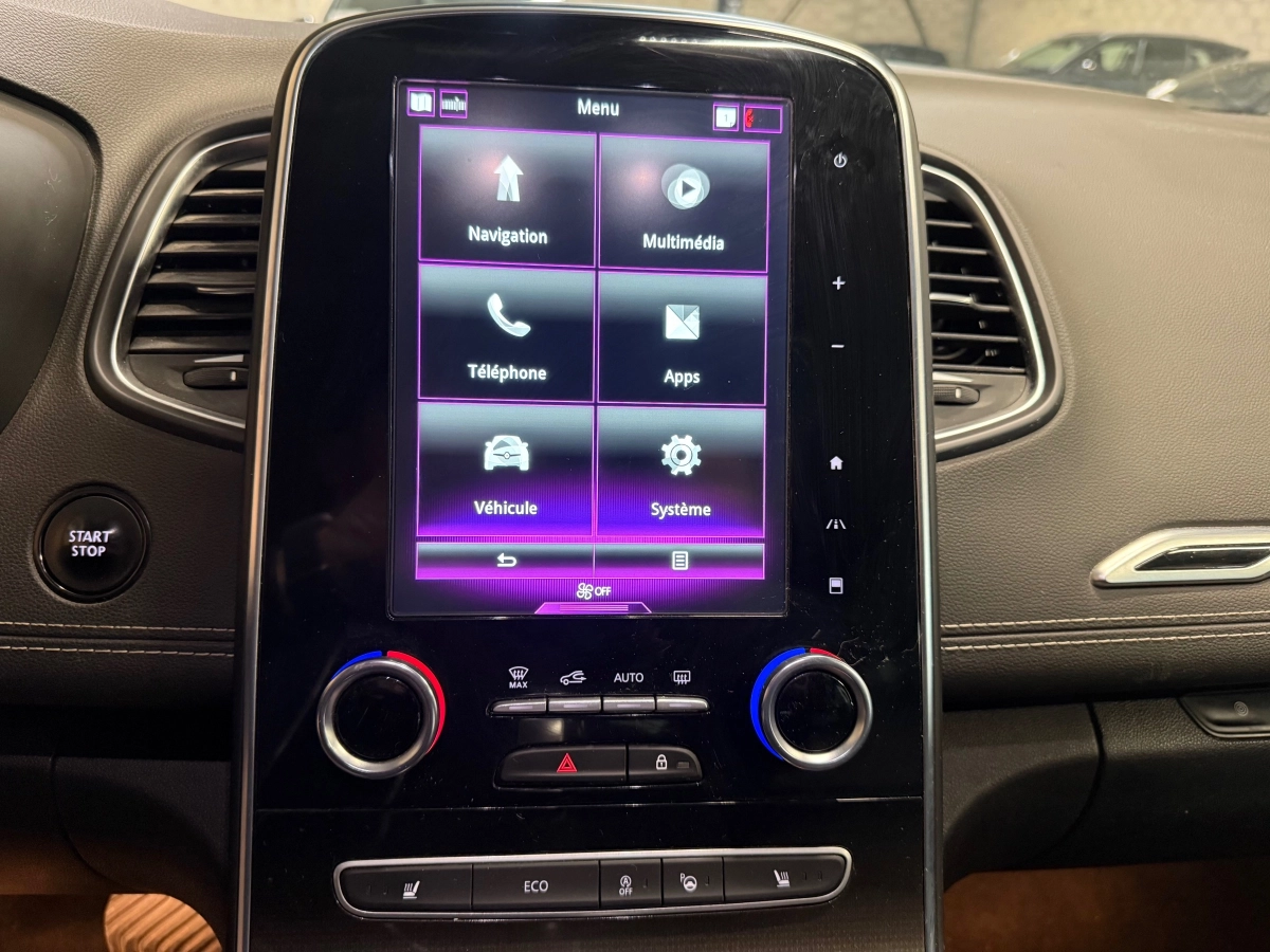 Renault Scenic - photo 14