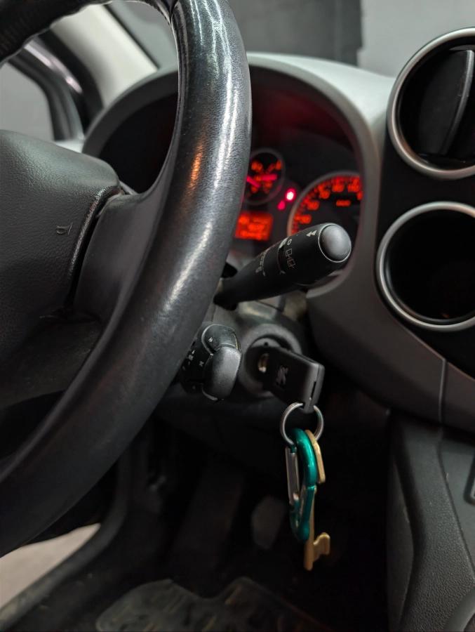 Peugeot Partner Tepee COMBI 1.6 BLUEHDI 100 STYLE