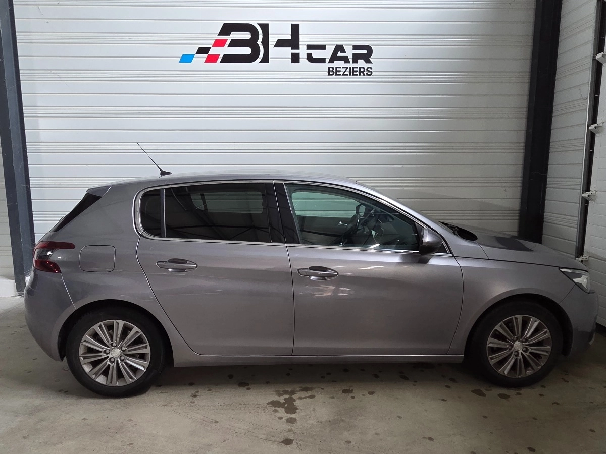 Peugeot 308 - photo 5