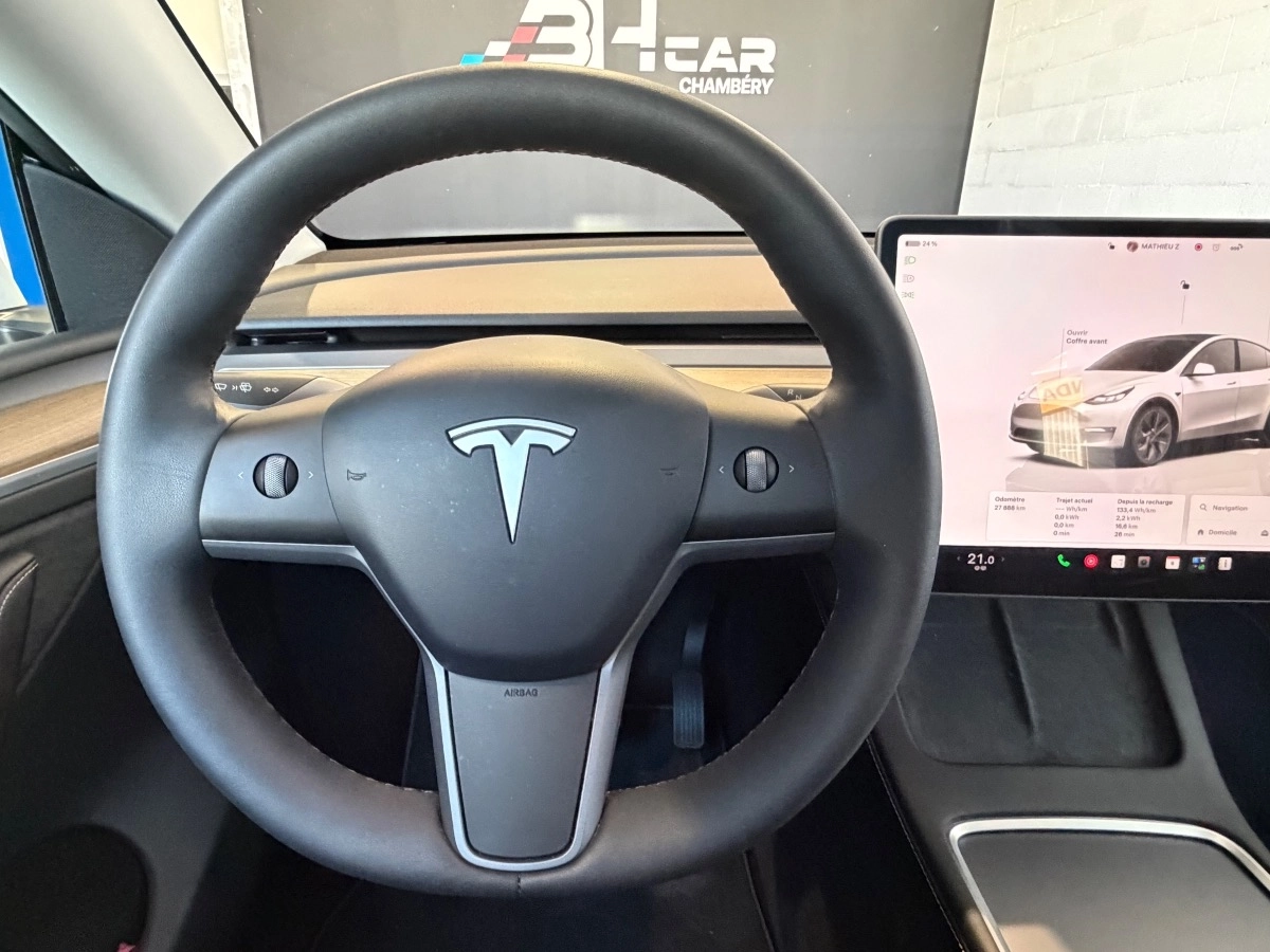 Tesla Model-y - photo 13