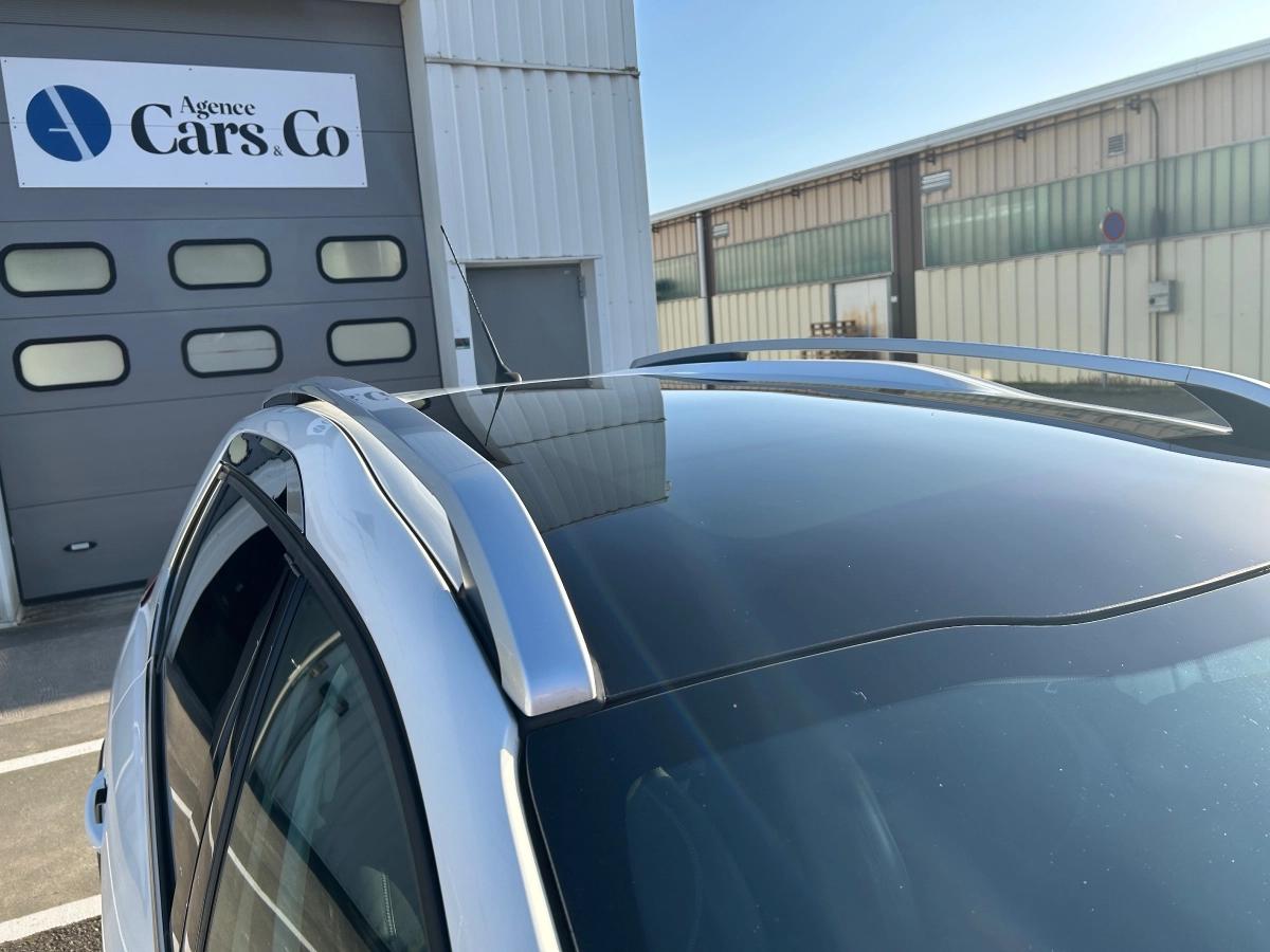 Peugeot 2008 GENERATION-I 1.6 BLUEHDI 120 CROSSWAY