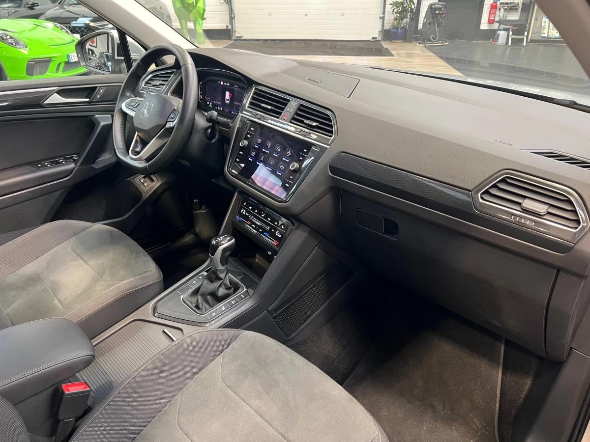 Volkswagen Tiguan 1.4 TSI E-HYBRID 245H 150 PHEV HYBRID ELEGANCE DSG BVA