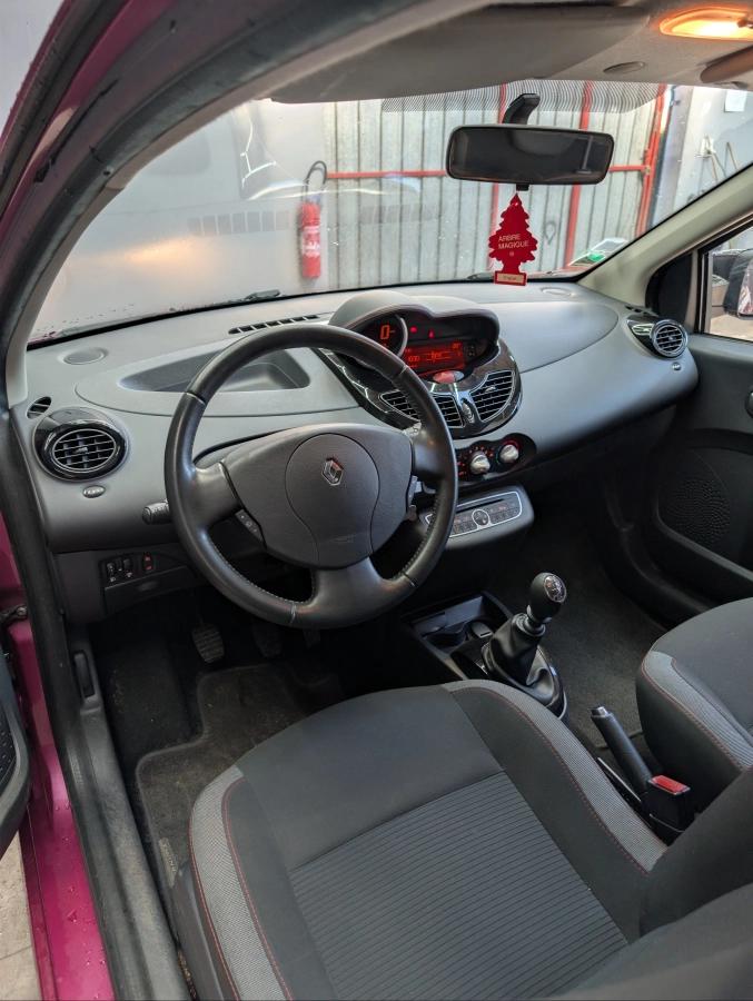 Renault Twingo 1.2 LEV 75 PURPLE