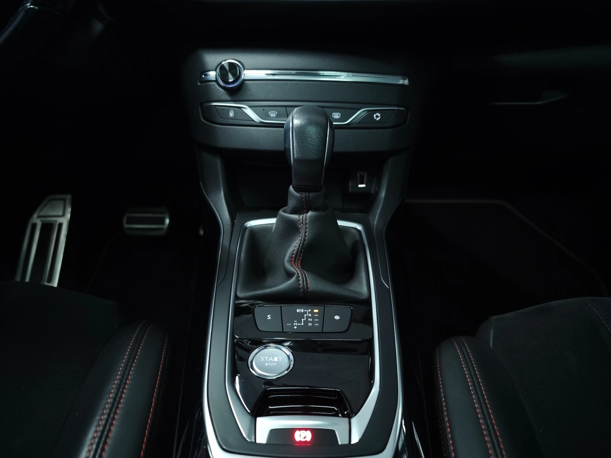 Peugeot 308 - photo 22
