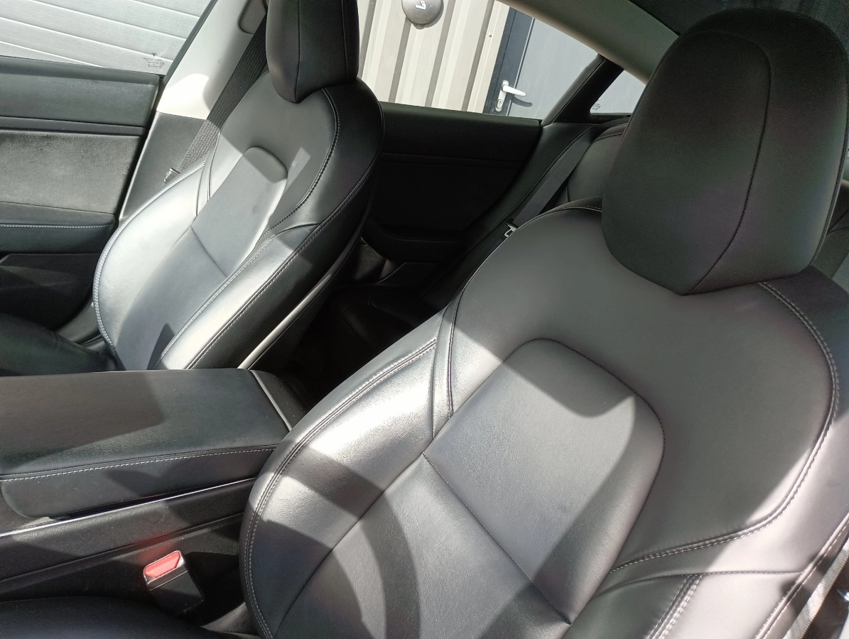 Tesla Model-3 - photo 19