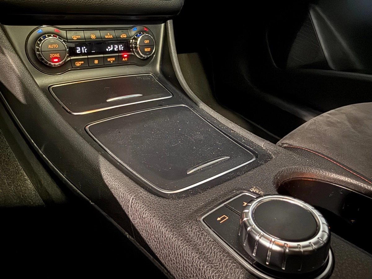 Mercedes Classe Cla - photo 24