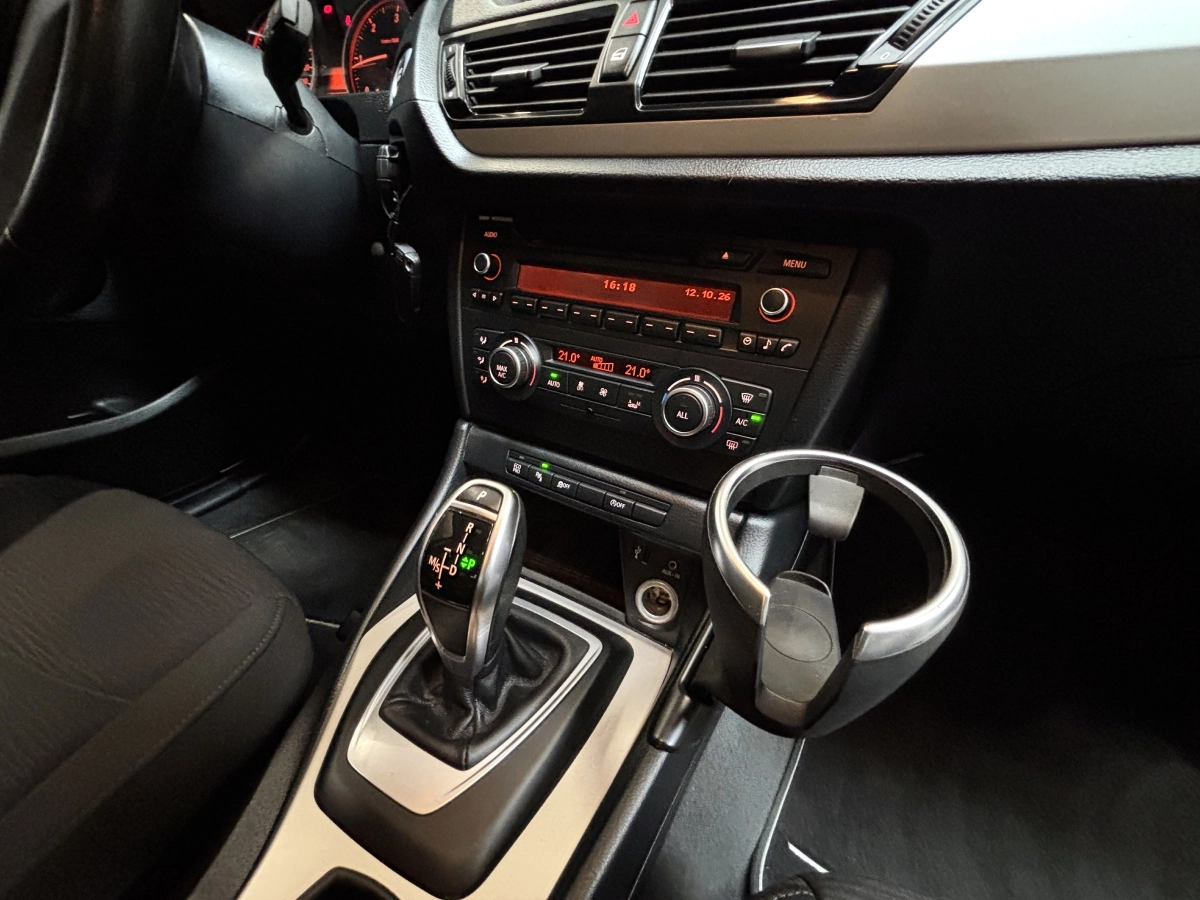 Bmw X1 - photo 12