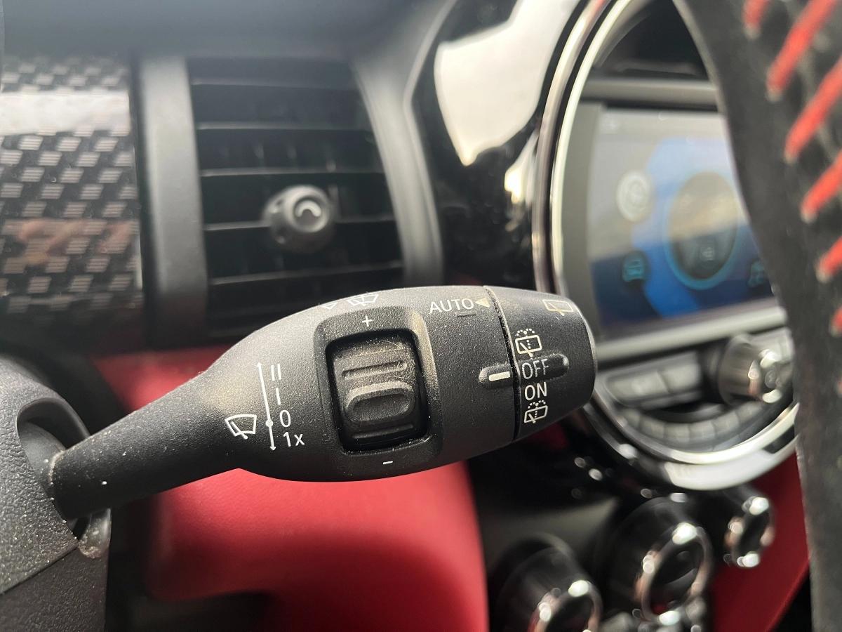 Mini Mini 2.0 230 JOHN COOPER WORKS