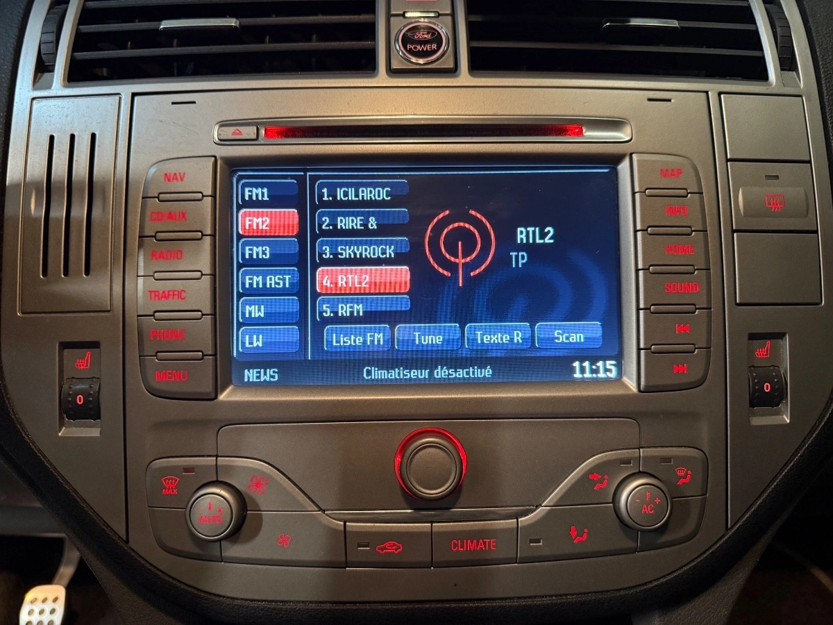 Ford Kuga - photo 20