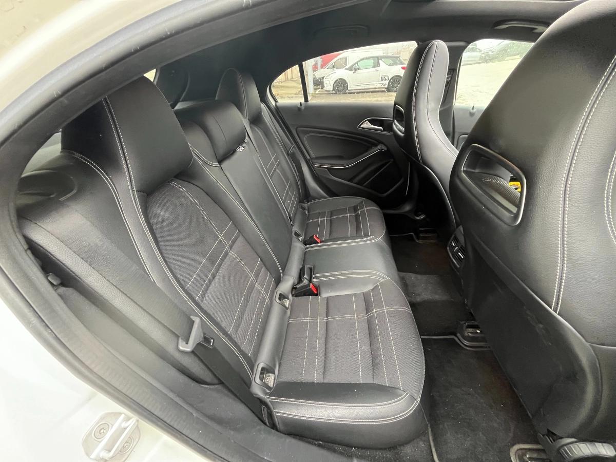 Mercedes Classe A 1.8 200 CDI 135 BLUEEFFICIENCY SENSATION