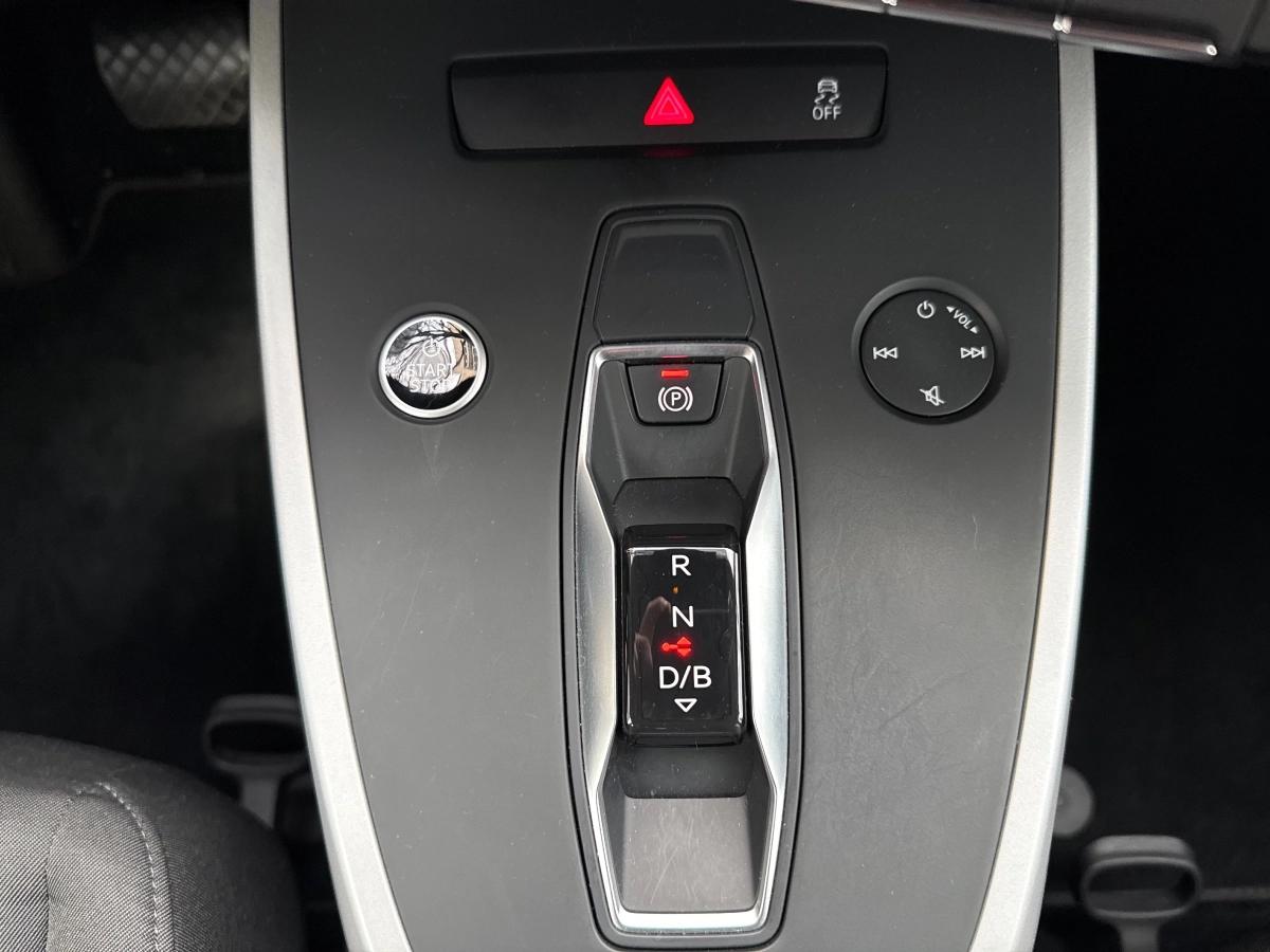 Audi Q4 40 ELECTRIC E-TRON 205 95PPM 82KWH DESIGN BVA