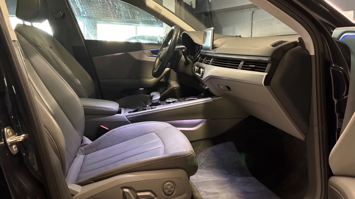 Audi A4 - photo 23