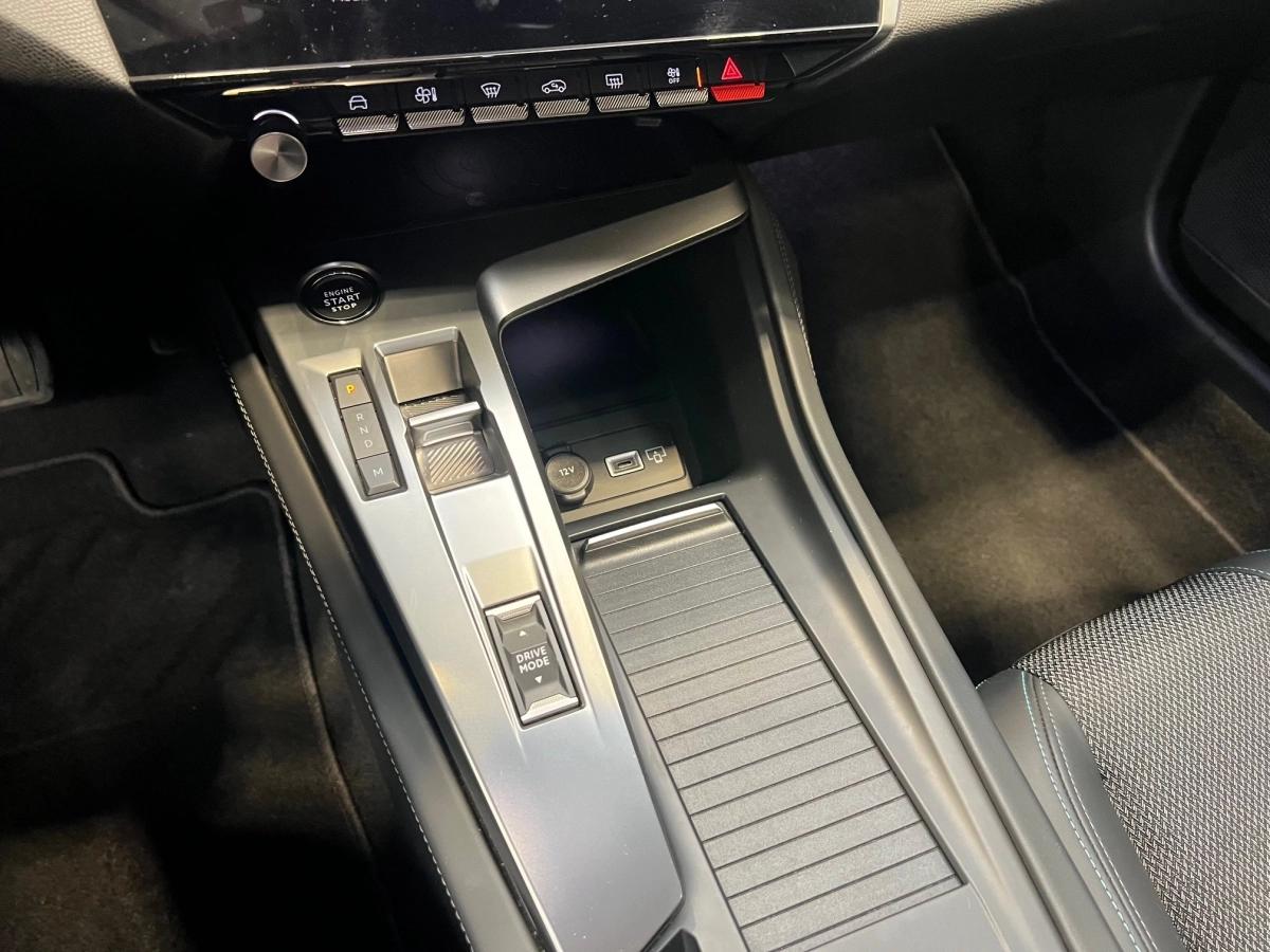 Peugeot 308 GENERATION-III 1.5 BLUEHDI 130 ALLURE EAT BVA START-STOP