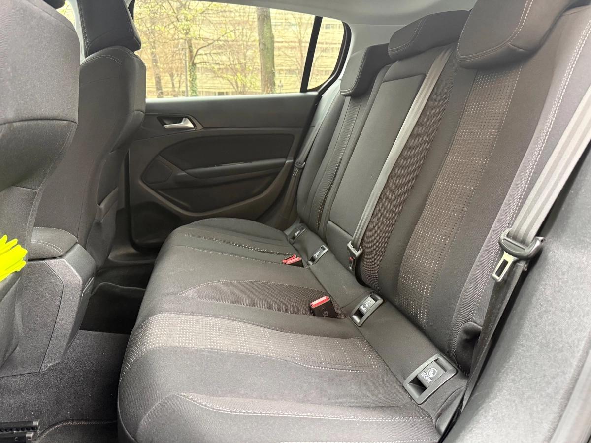 Peugeot 308 GENERATION-II 1.2 PURETECH 110 ALLURE START-STOP