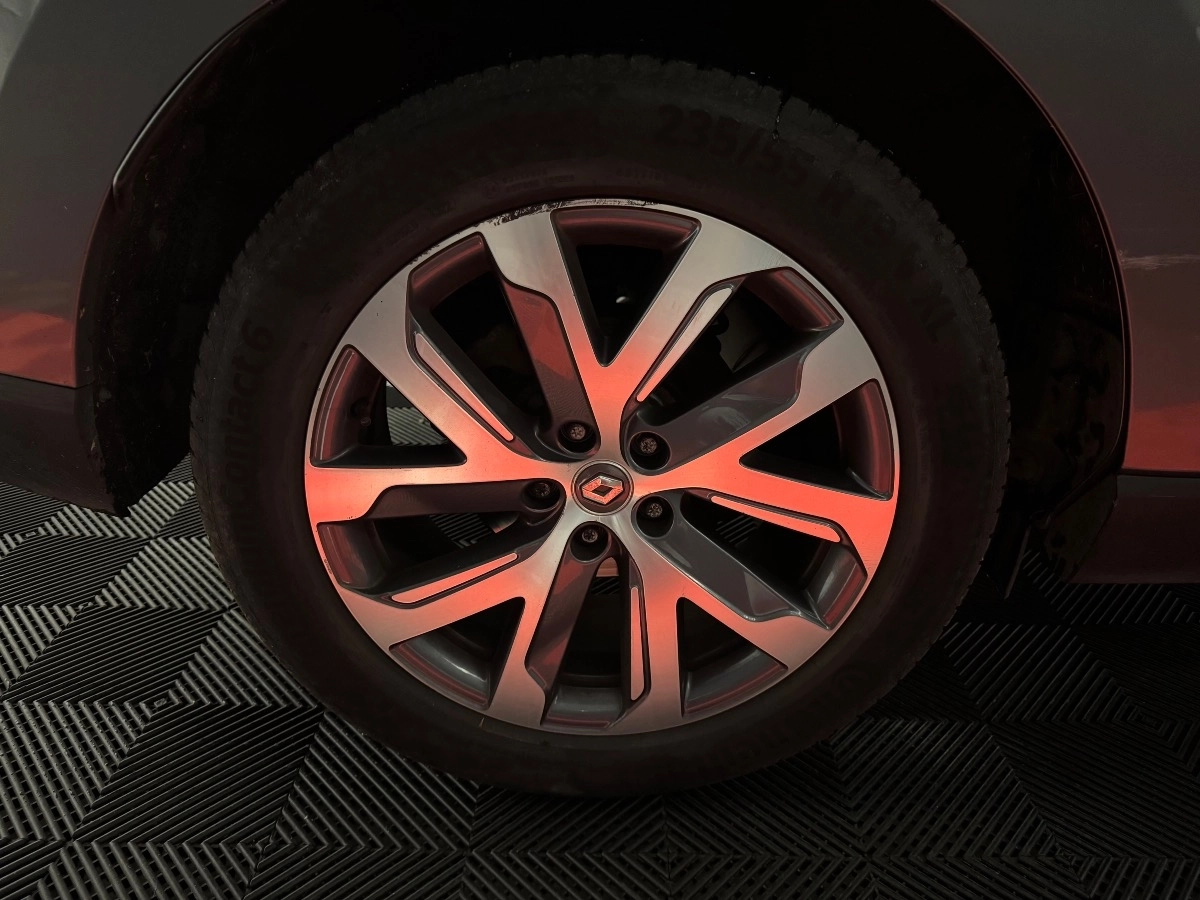 Renault Espace - photo 22
