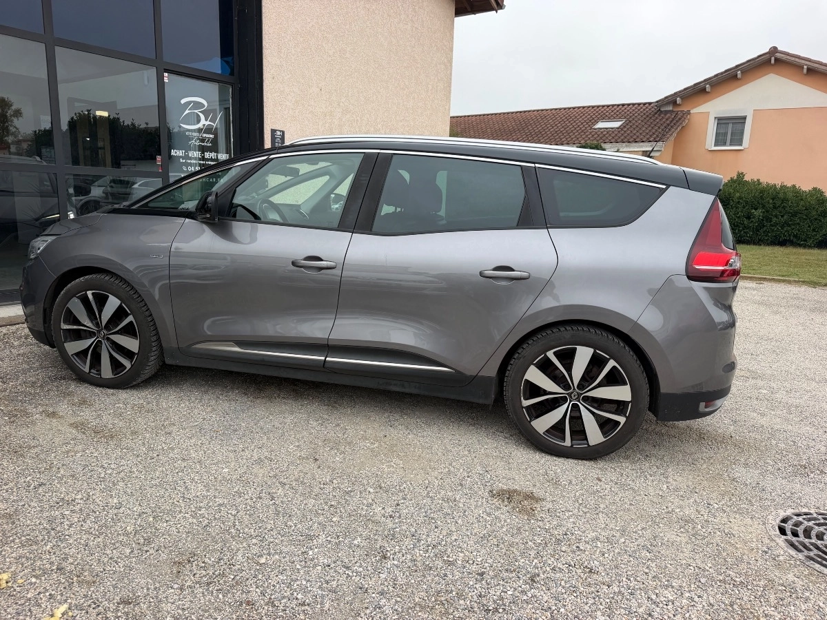 Renault Grand Scenic - photo 9