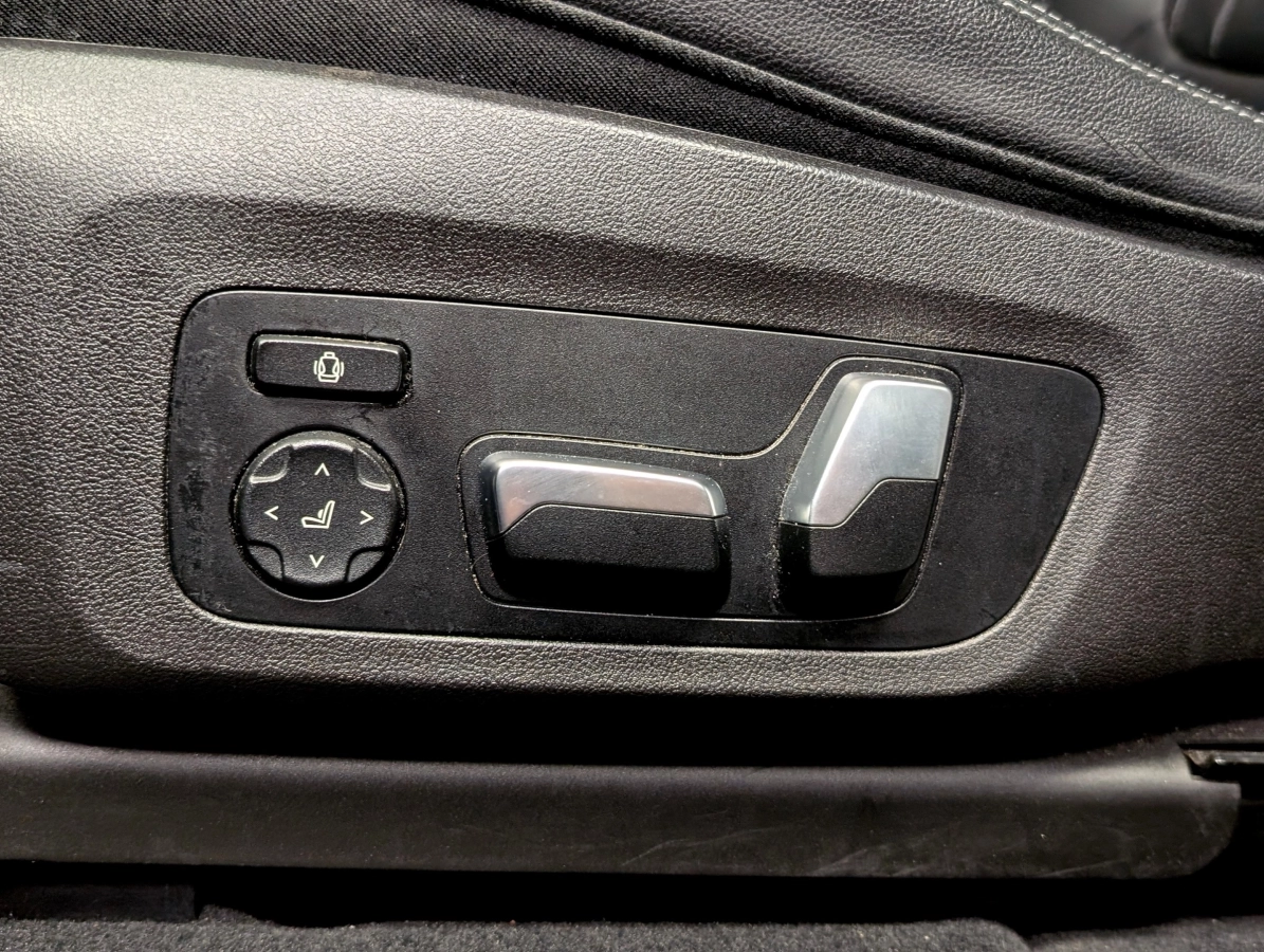 Bmw X4 - photo 24