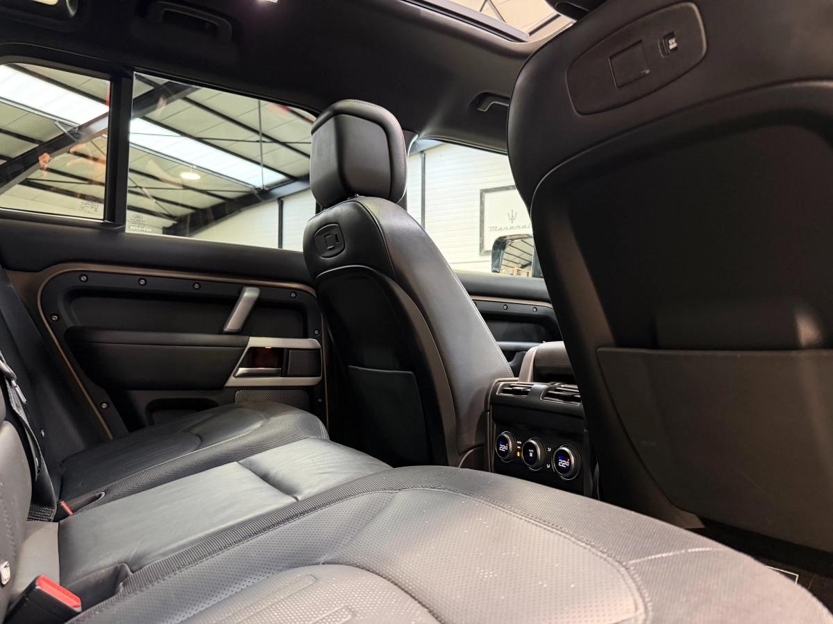 Land Rover Defender 110 HYBRID P400E PHEV X-DYNAMIC HSE AT 4WD