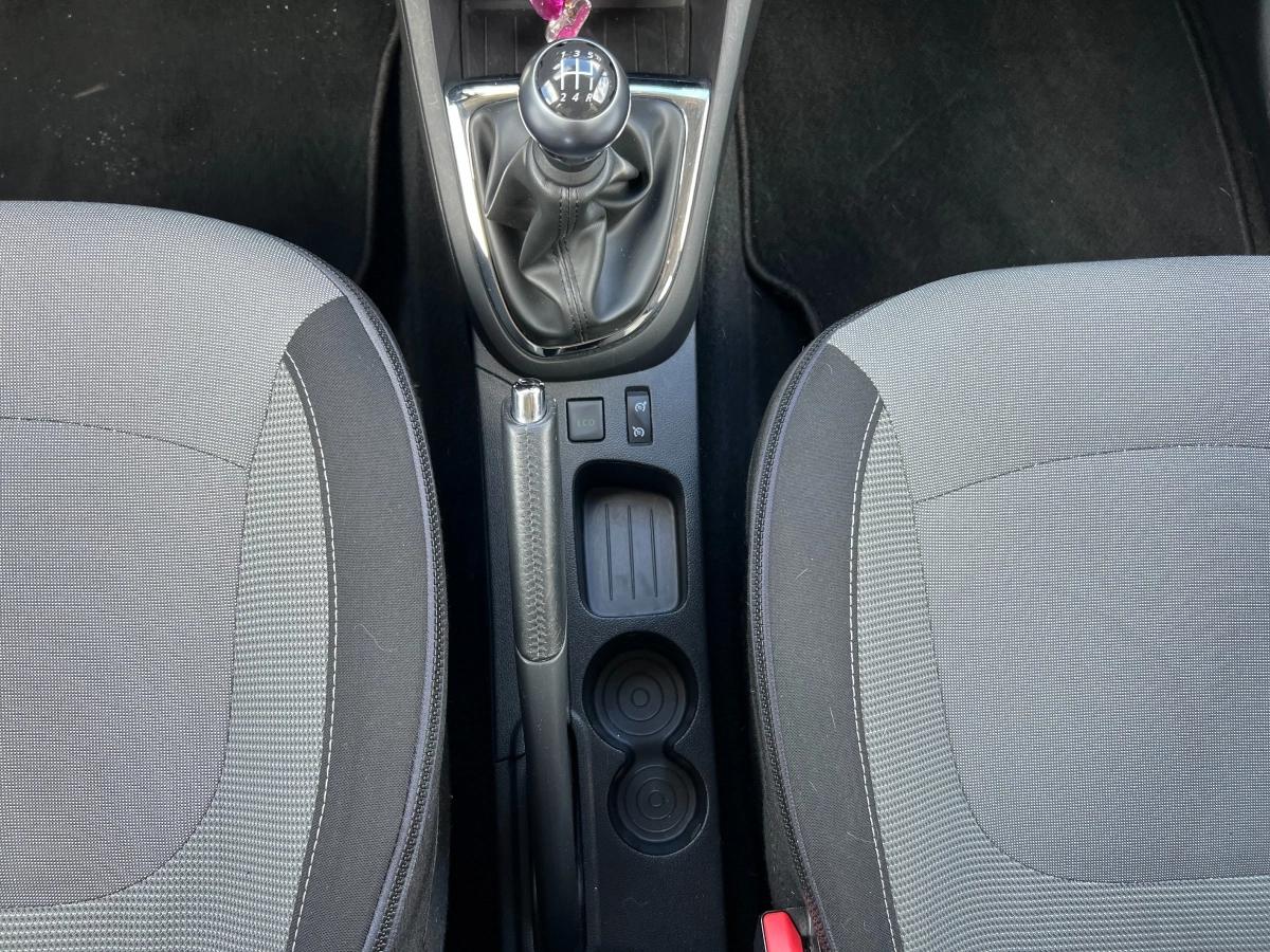 Renault Captur 0.9 TCE 90 INTENS