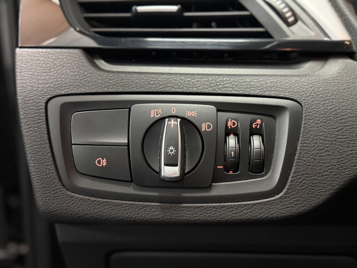 Bmw X1 - photo 14