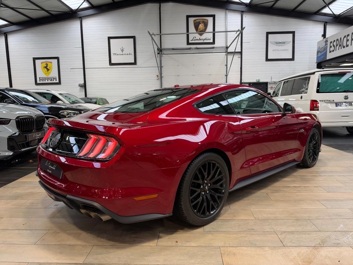 Ford Mustang VI (2) FASTBACK 5.0 V8 450 GT BVA10 /ROUGE RUBY/CARPLAY/SUIVI FORD/