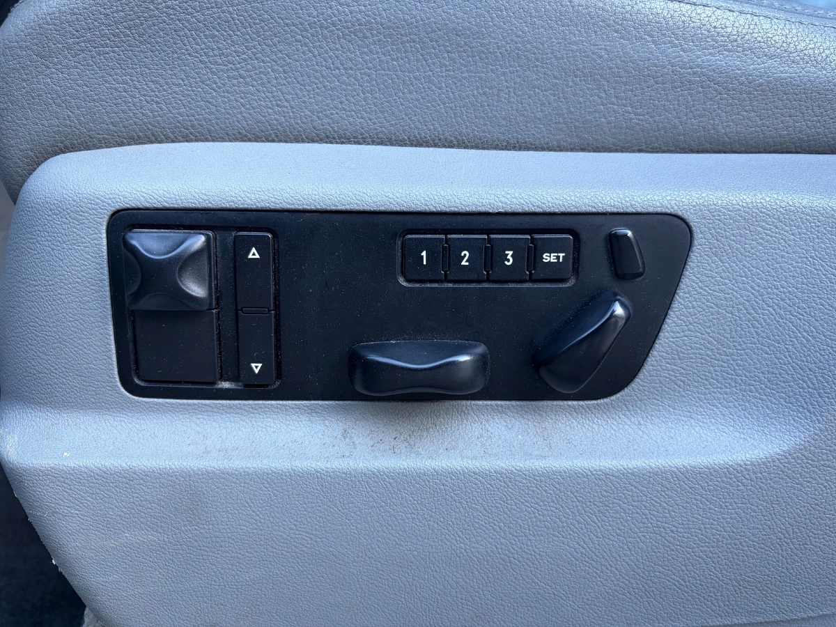 Porsche Cayenne - photo 28