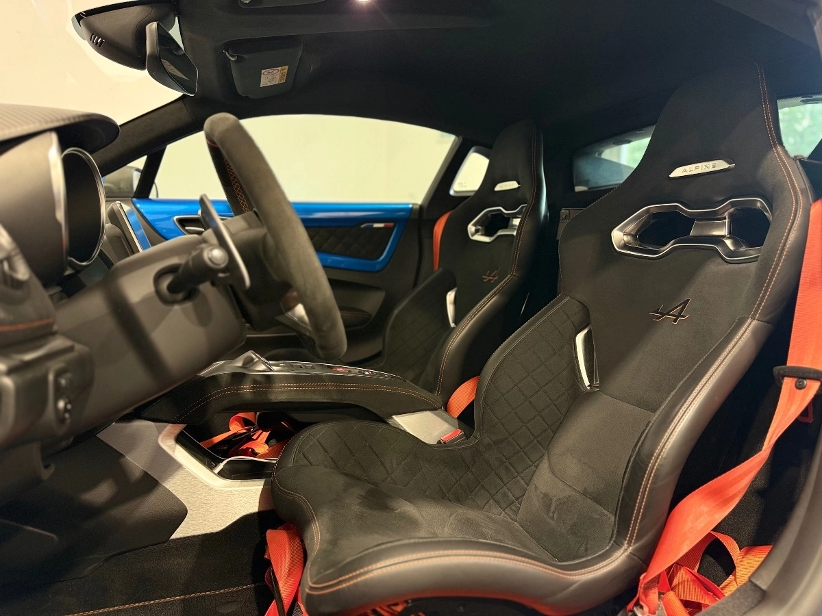 Alpine A110 - photo 12