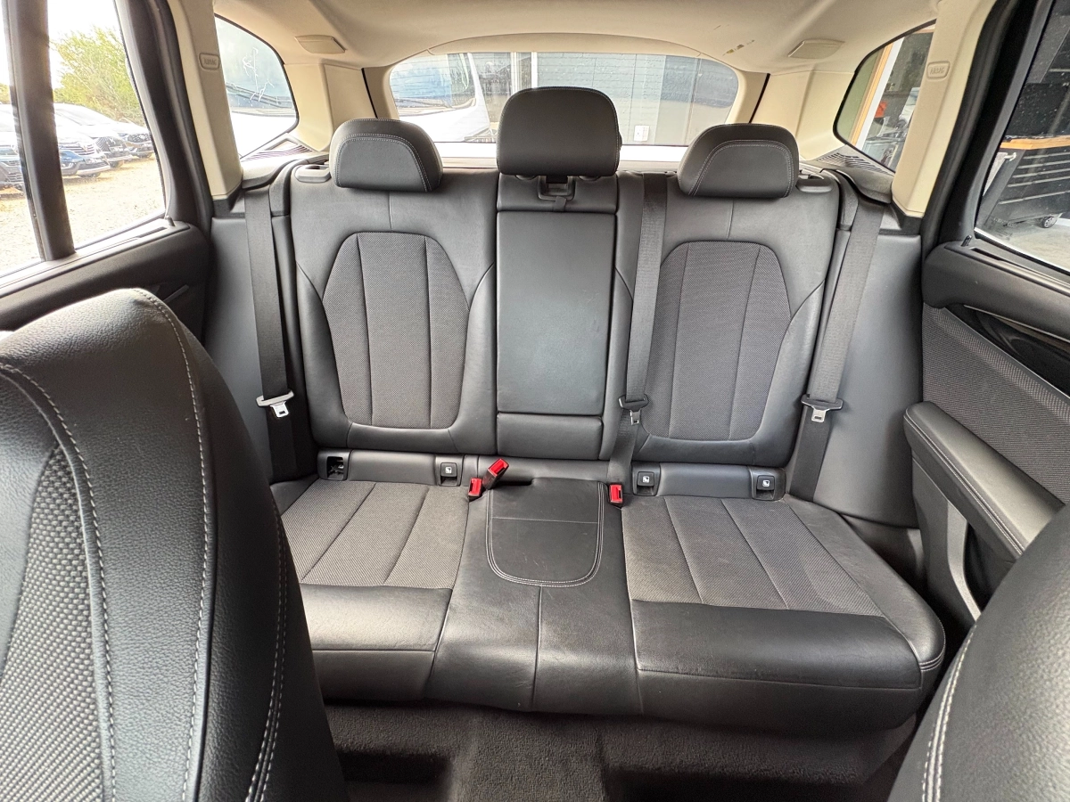 Bmw X3 - photo 14