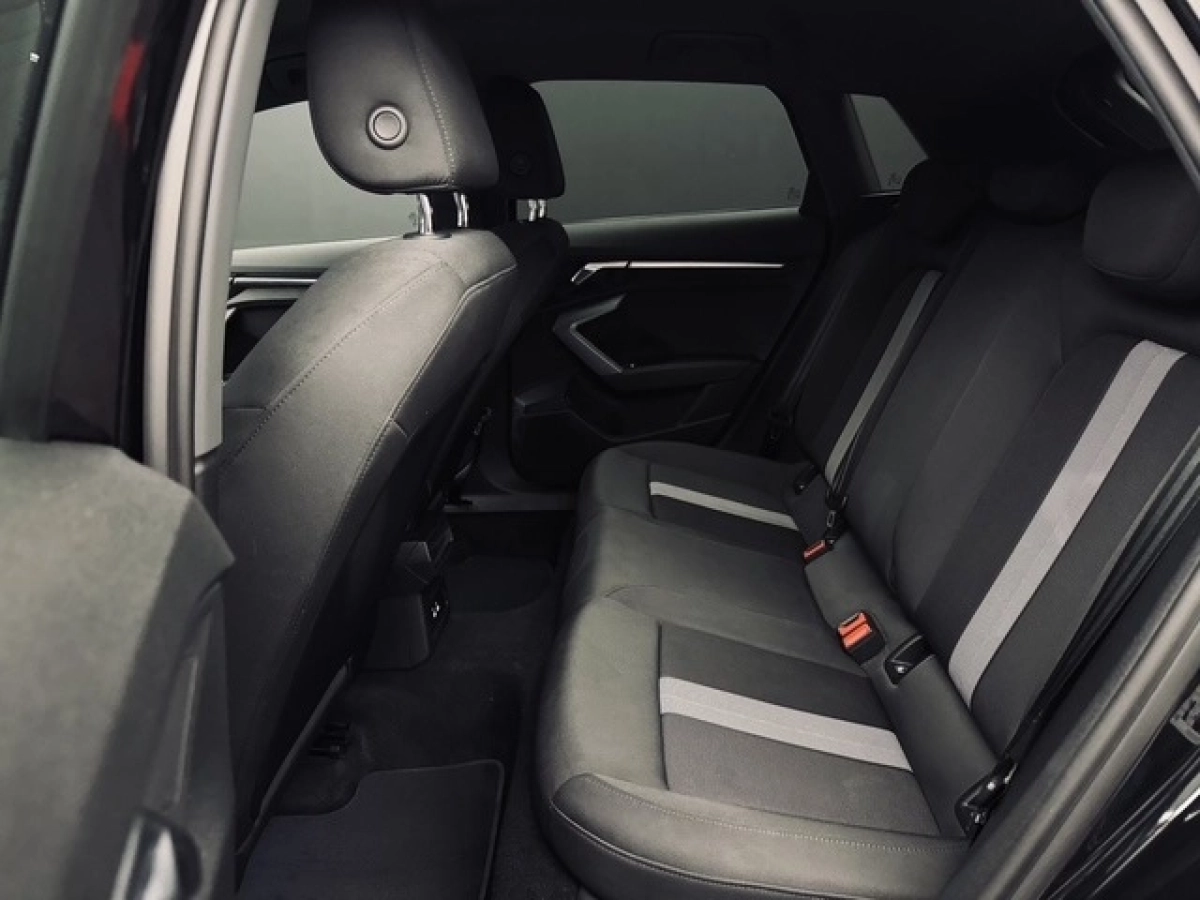 Audi A3 - photo 10