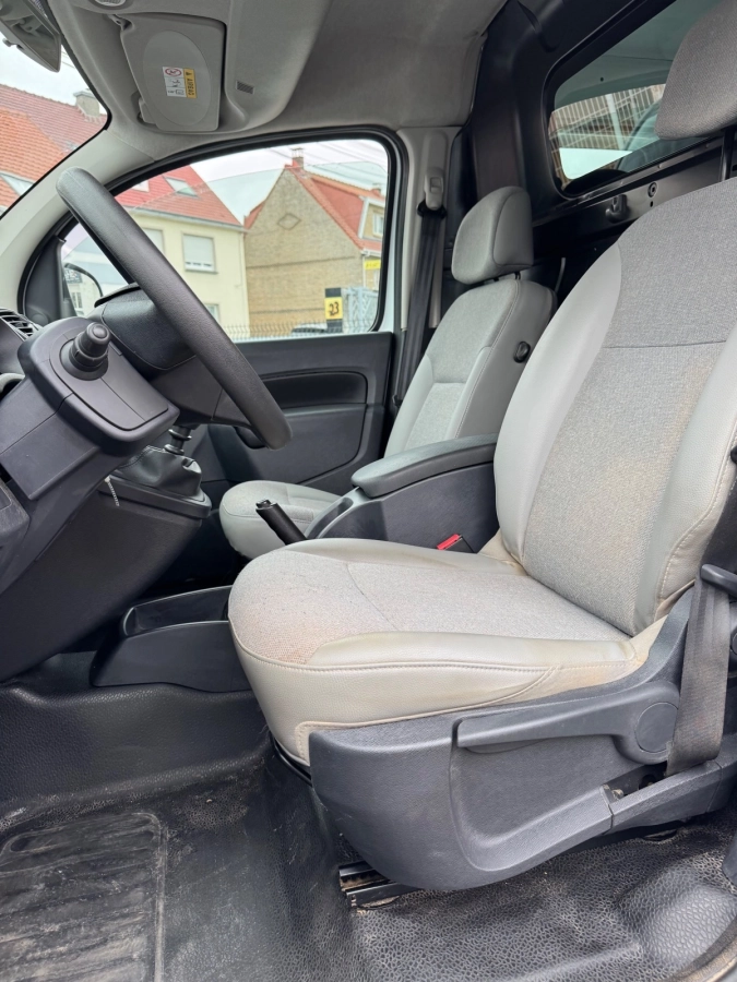 Renault Kangoo Express - photo 5